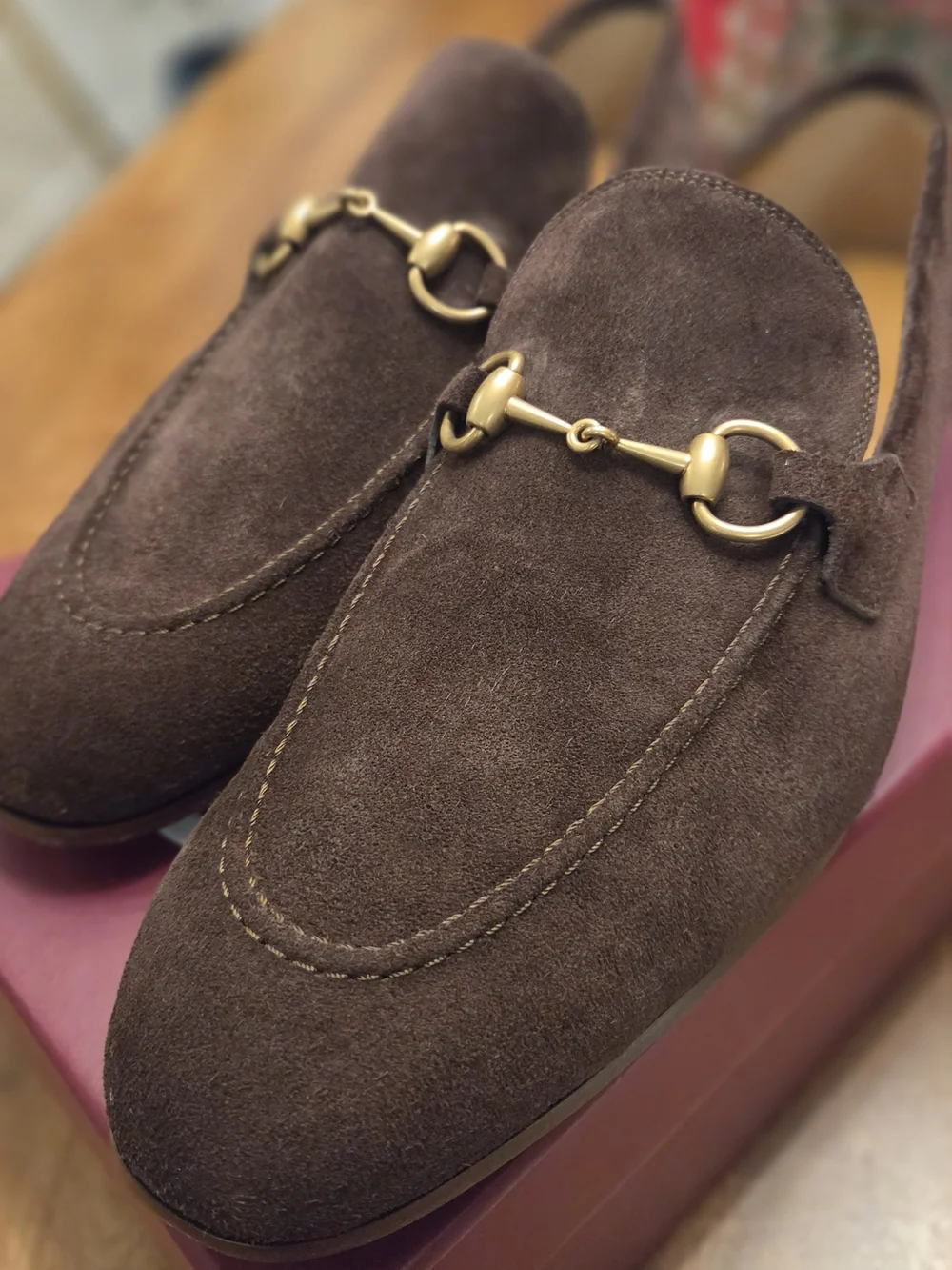 Gucci Men’s Jordaan Dark Brown Suede Horsebit Loafers Size 10.5